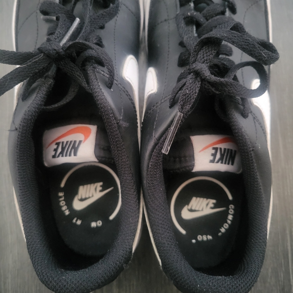 NIKE Court Legacy Black and White Sneakers Youth US 5.5 EUR 38 - Picture 6 of 9
